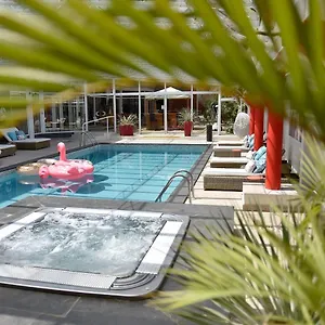 **** Hotel Plaza Francie