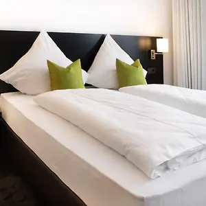 Hotel Au By Wmm, Aurach